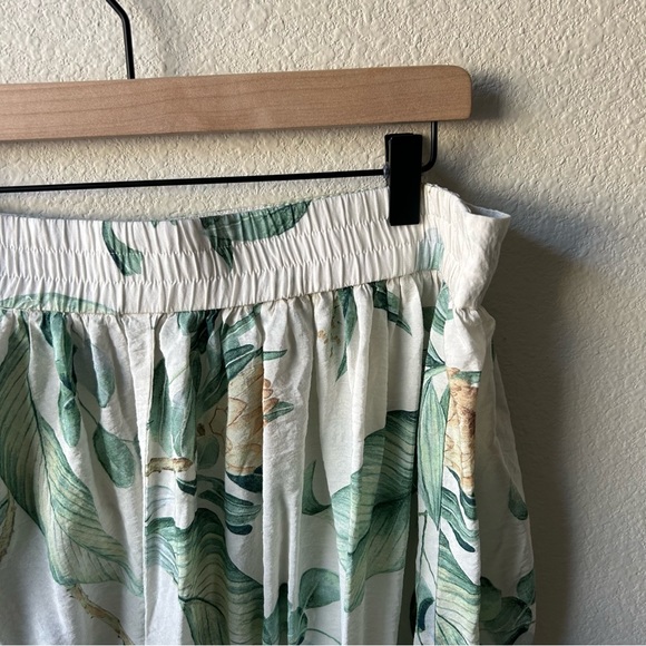 H&M Tropical Maxi Skirt with Buttons - Picture 7 of 11